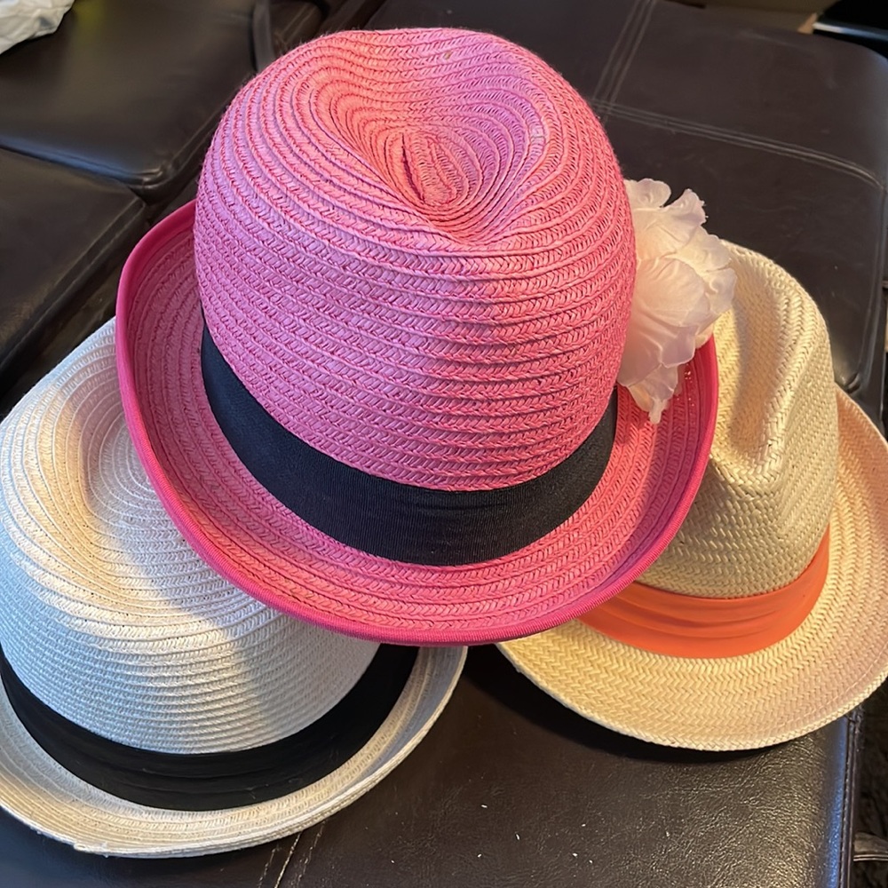 3 hats